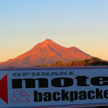 Opunake Motel And Backpackers Lodge Εξωτερικό φωτογραφία